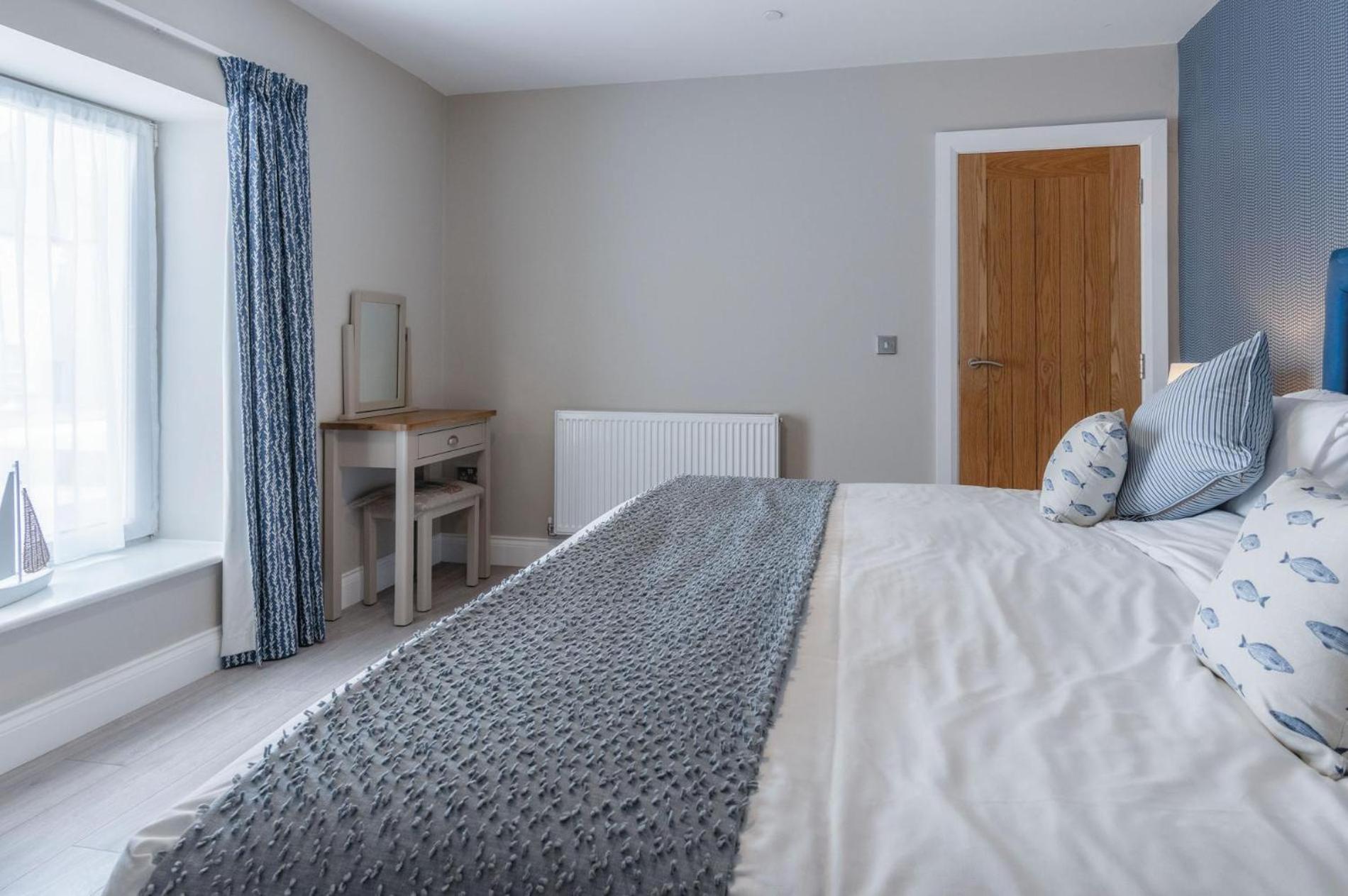 Haven View - 2 Bedroom Apartment - Milford Haven Exterior foto